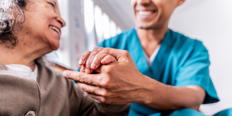 Key Differences Between an Assisted Living Community and a Nursing Home